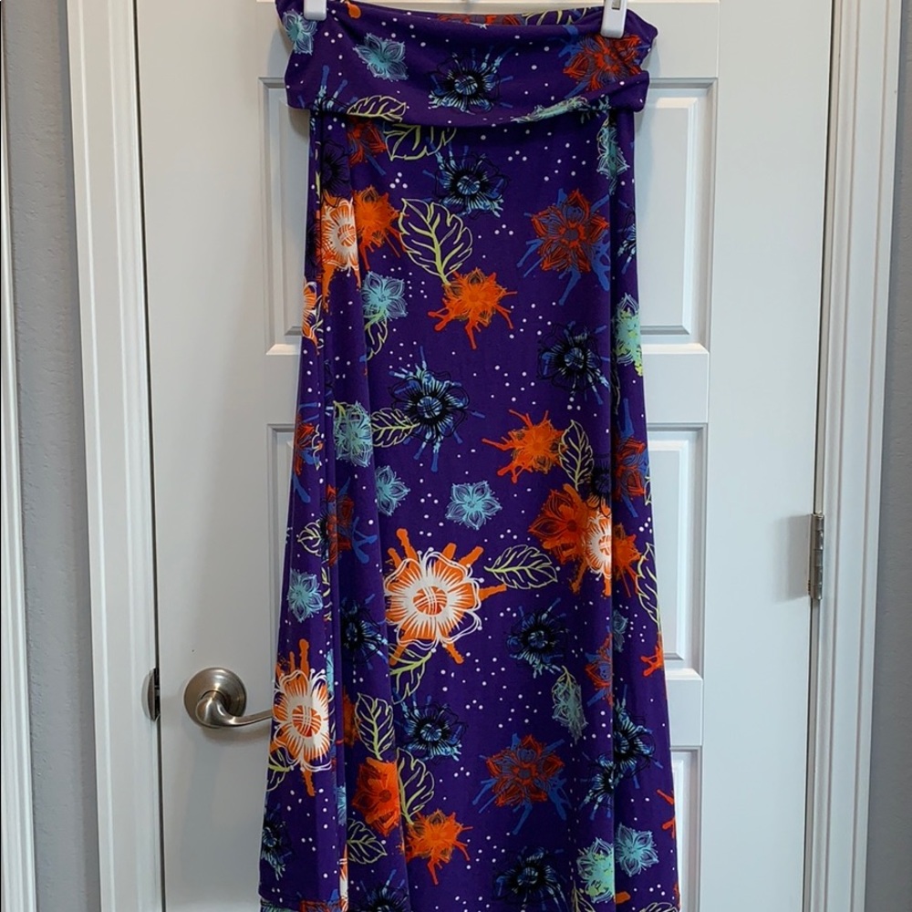 Maxi skirt